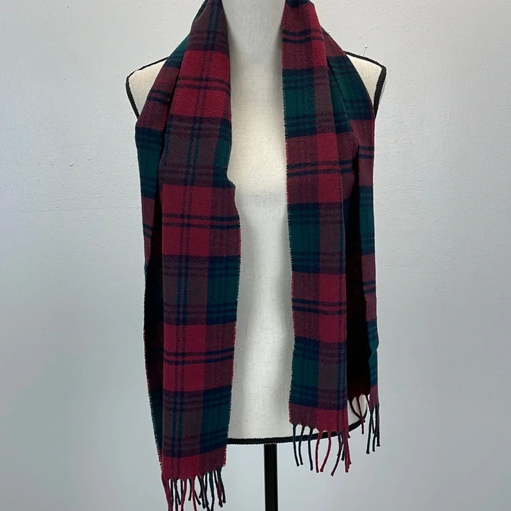 ⭐️🌸Tie Rack 100% pure lambswool tartan scarf made in Scotland